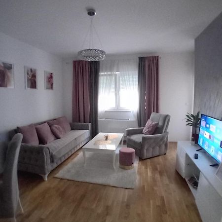 Skyline Apartment Bijeljina Exterior foto