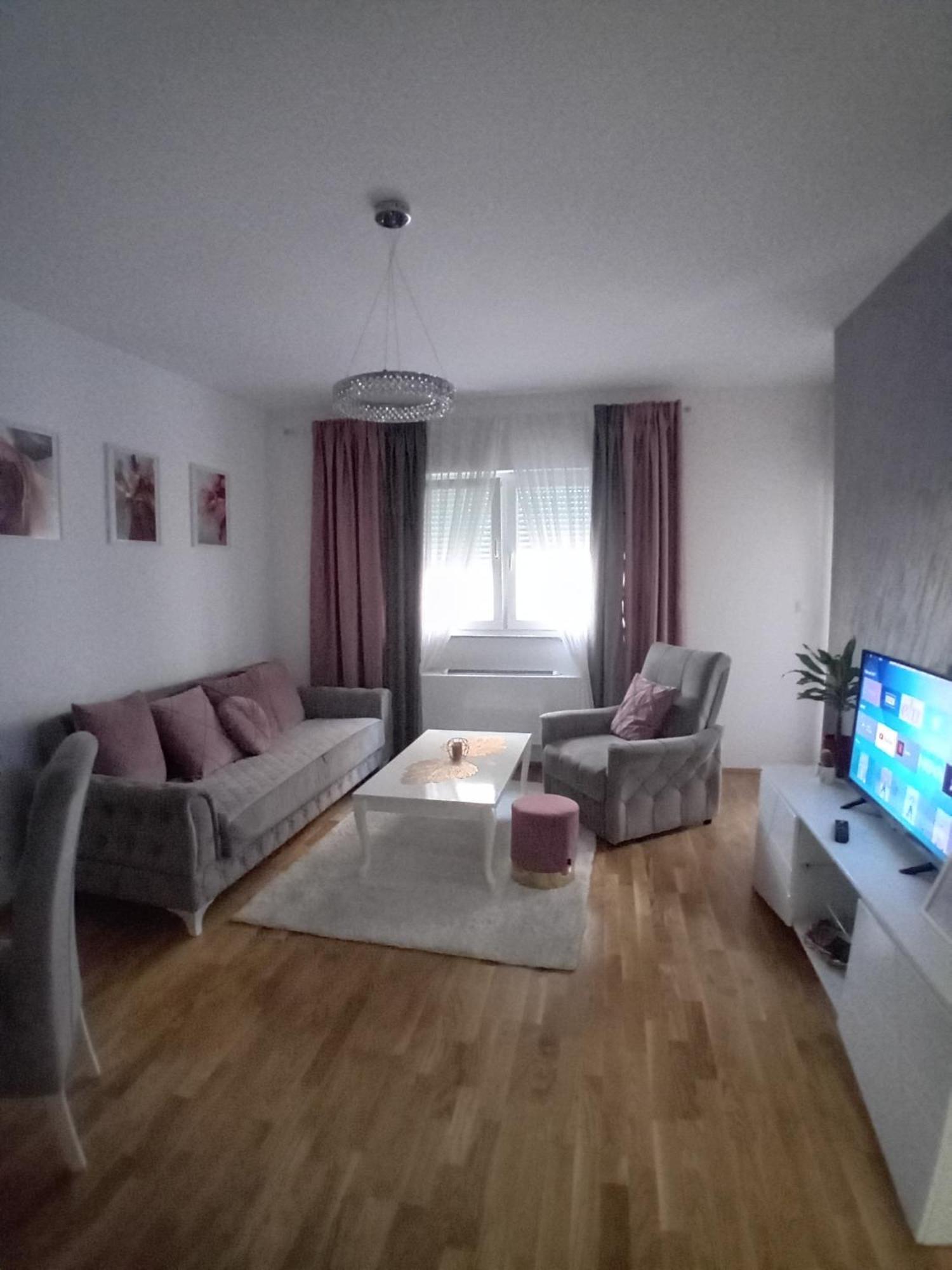 Skyline Apartment Bijeljina Exterior foto