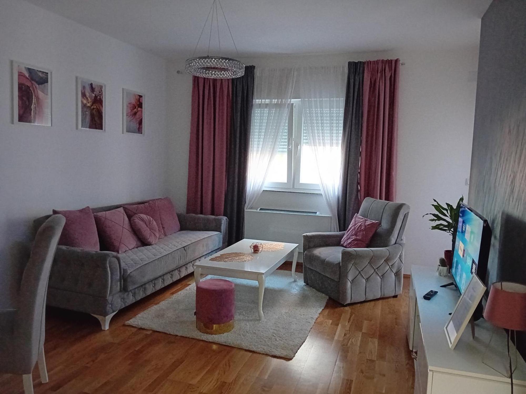Skyline Apartment Bijeljina Exterior foto